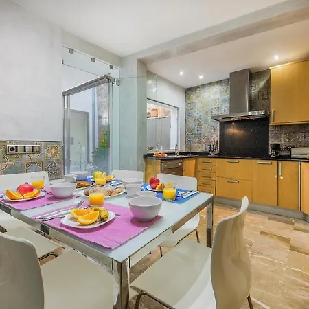 Ca Se Predine - Mediterranean Styled Townhouse Villa